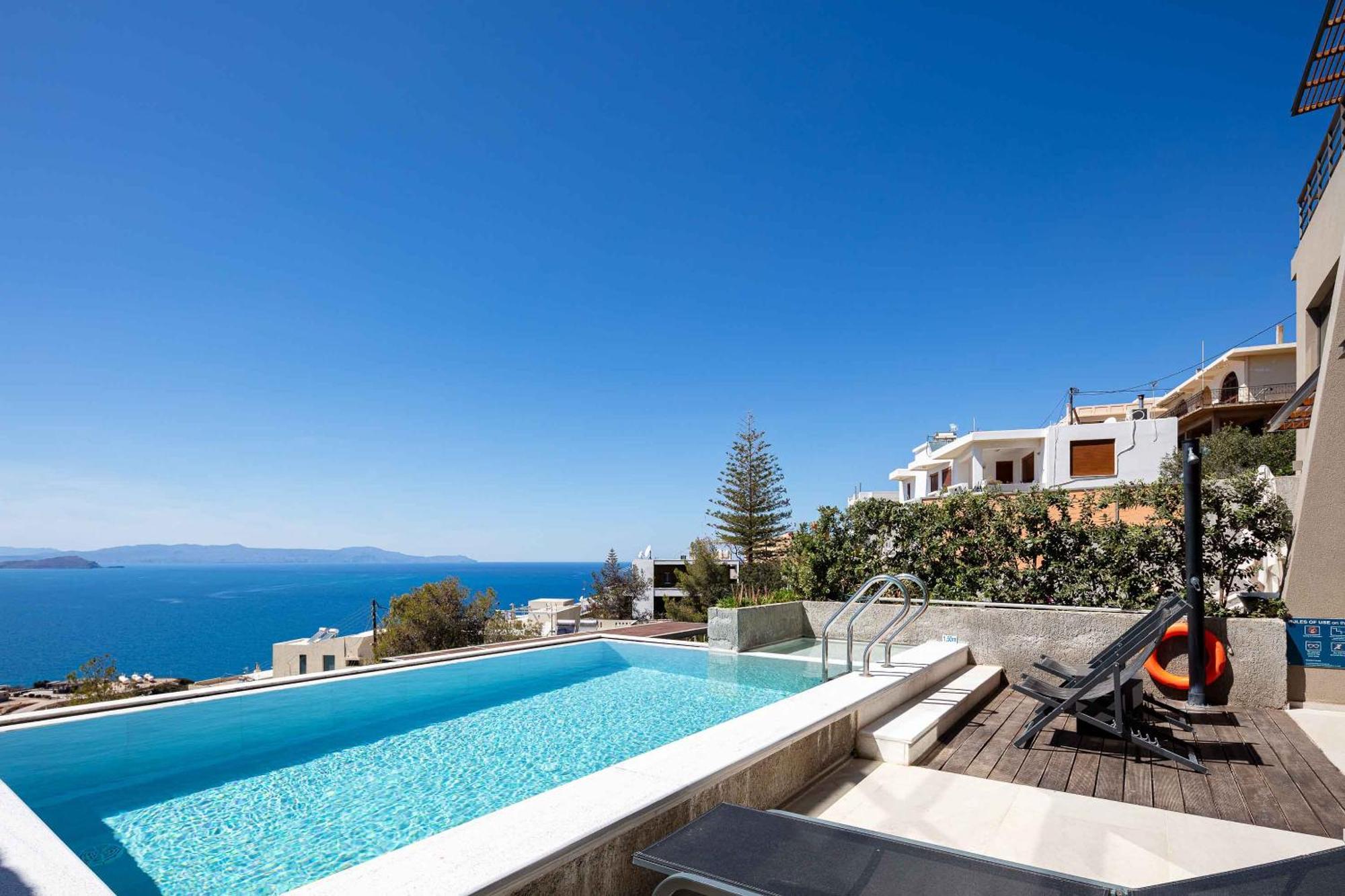 Omnia Luxury Villas - "Heated" Pools & Breathtaking Seaviews! Chania  Exterior photo