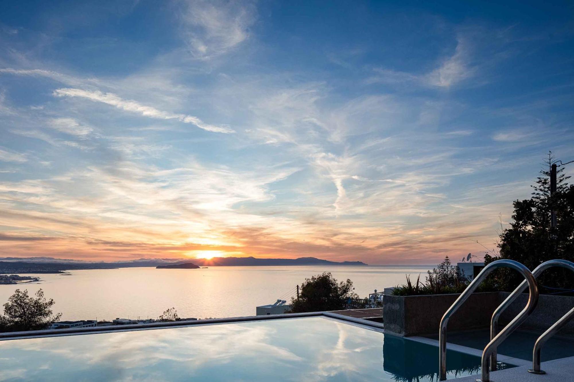 Omnia Luxury Villas - "Heated" Pools & Breathtaking Seaviews! Chania  Room photo